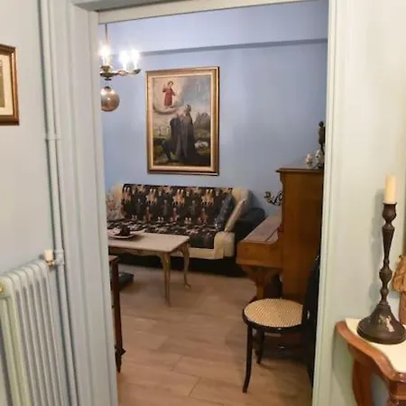 Διαμέρισμα Angelos' αrt αpartment *